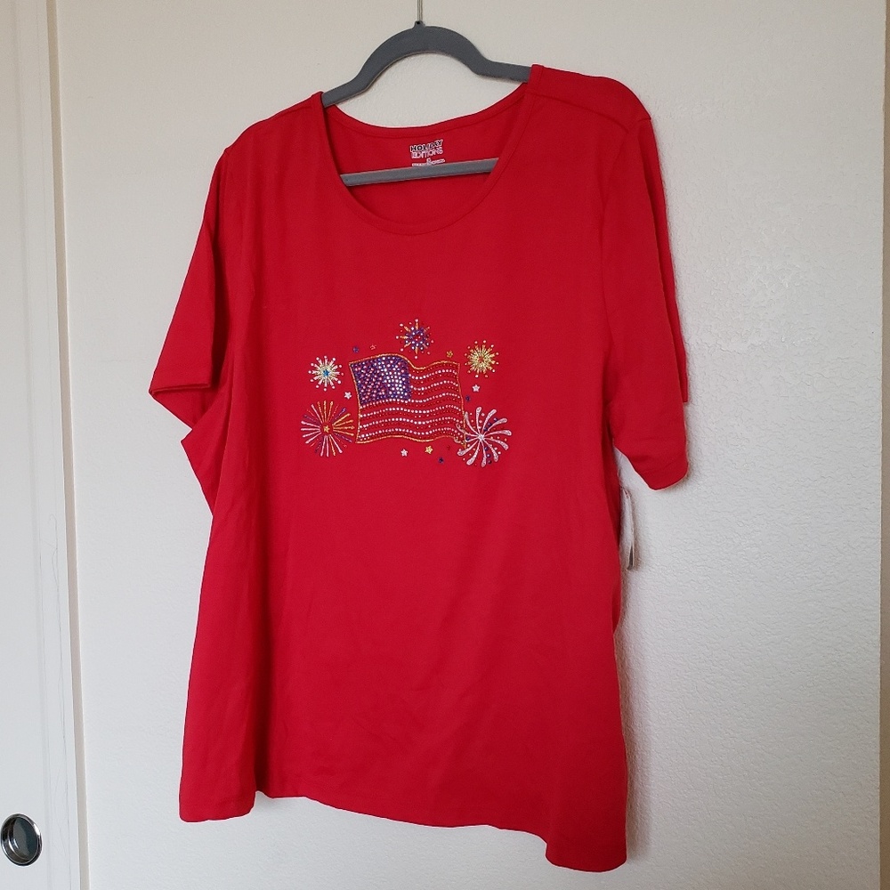 Flag and fireworks tee! NWT